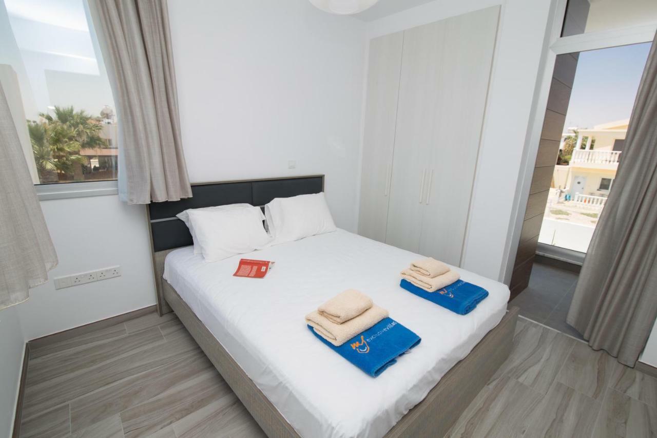 Lynn Boutique Beachfront * Ayia Napa