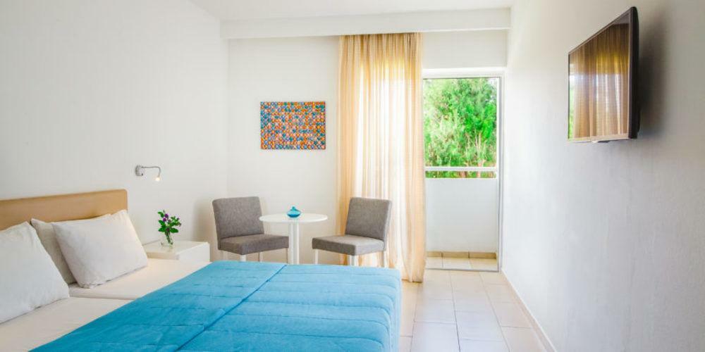 Nissi Park 3*