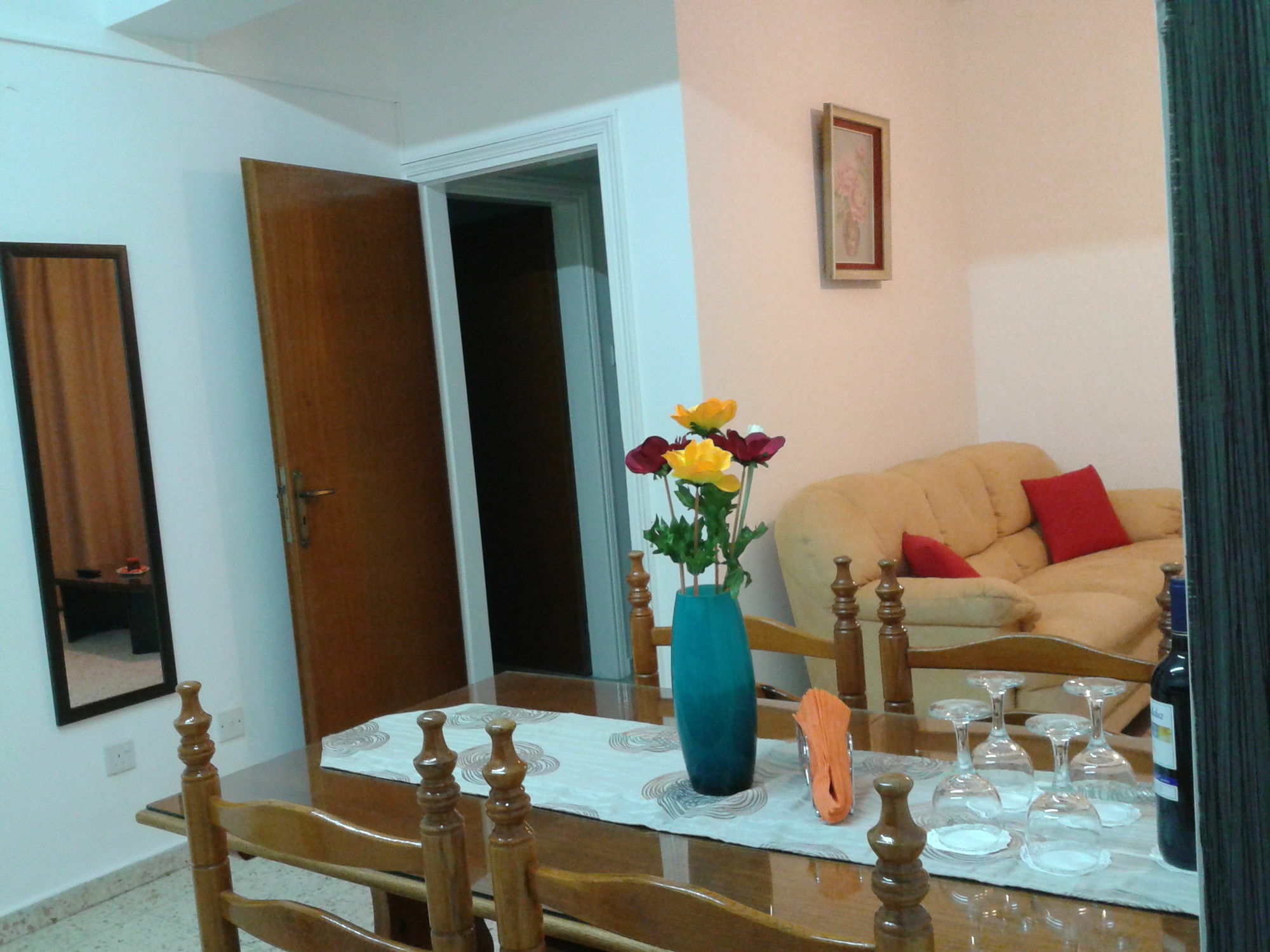 Elenapa Holiday Apartment *