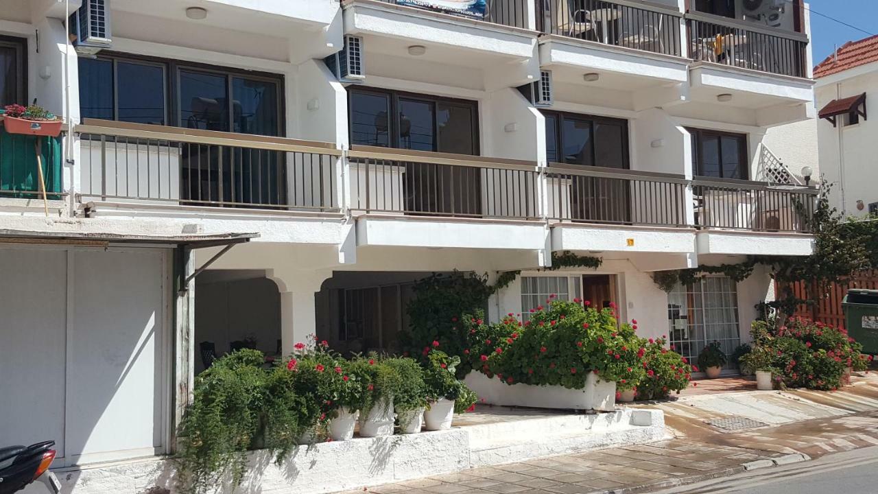 Manoli Apartment