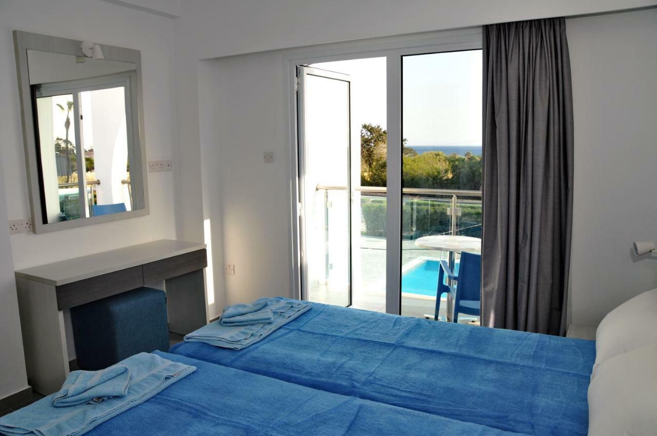 Kaos 2* Agia Napa