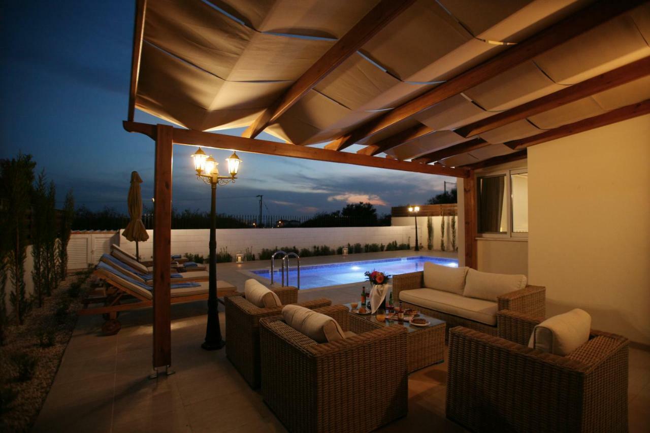 Carmel Villa *