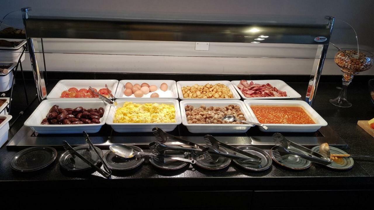 Acomodação com café da manhã  Abacus Agia Napa