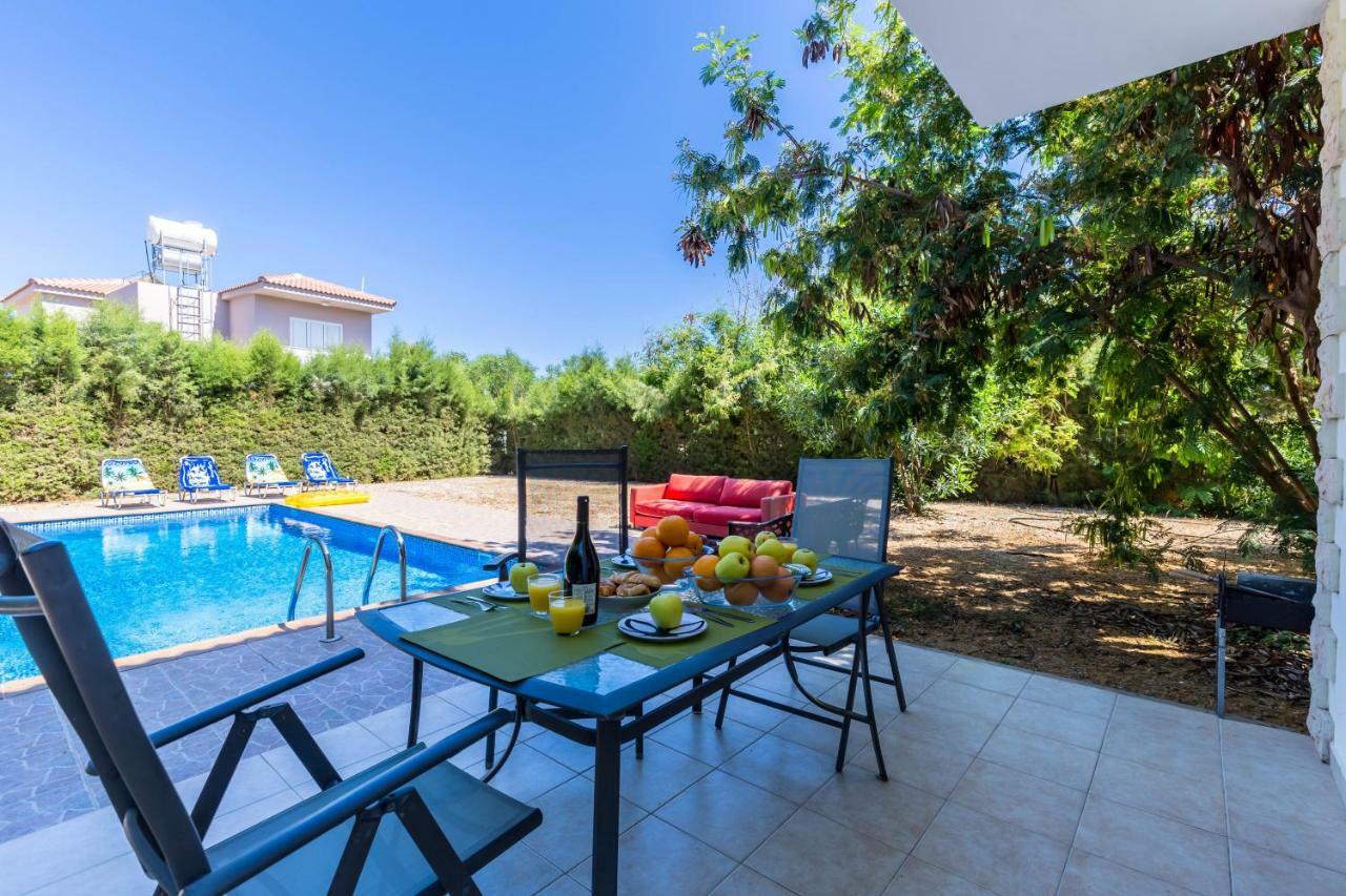 Villa Oposite Nissi 100 Meters Ayia Napa
