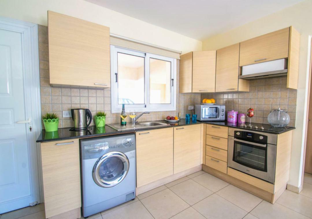 Nissi Golden Lovely One Bedroom With Spacious Terrace And Free Parking * Ayia Napa