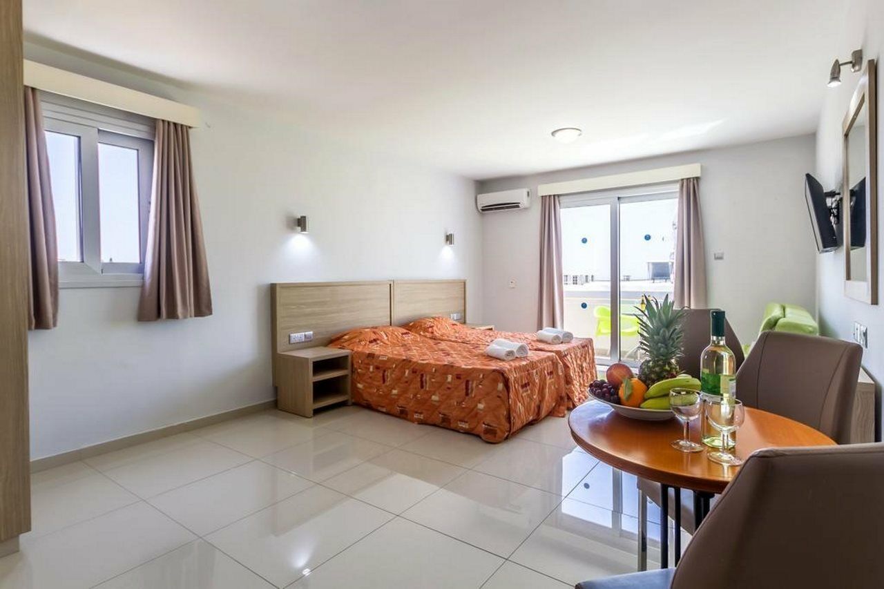 Aparthotel Paul Marie Agia Napa