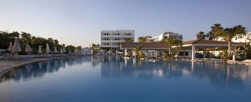 Hotel Christofinia 4*