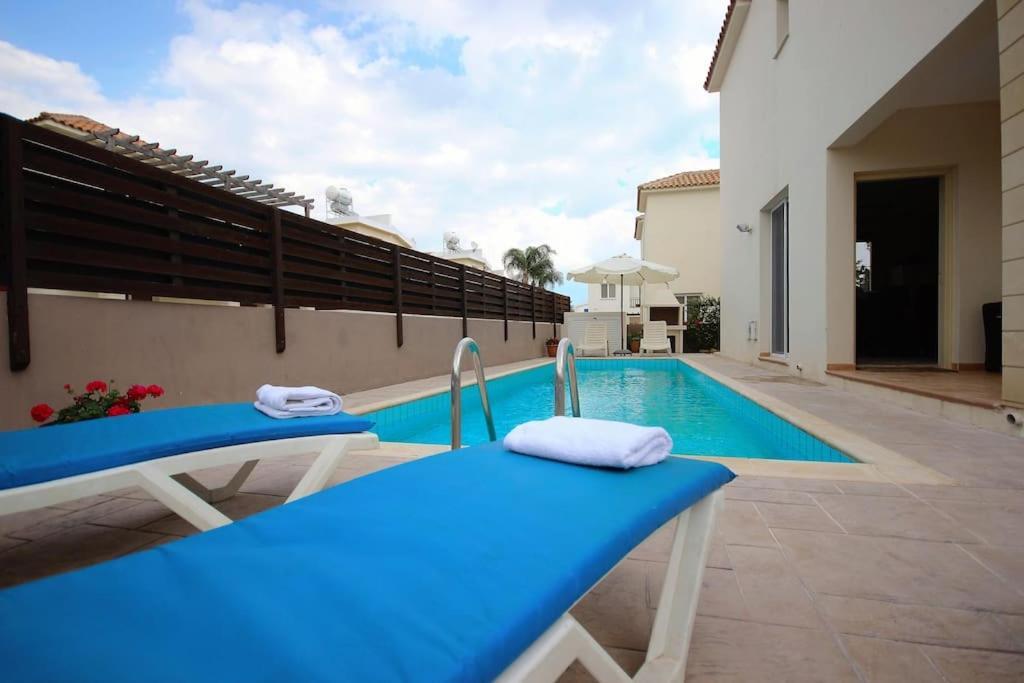 Lola Villa Ayia Napa