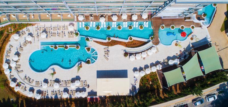 Asterias Hotel 4*