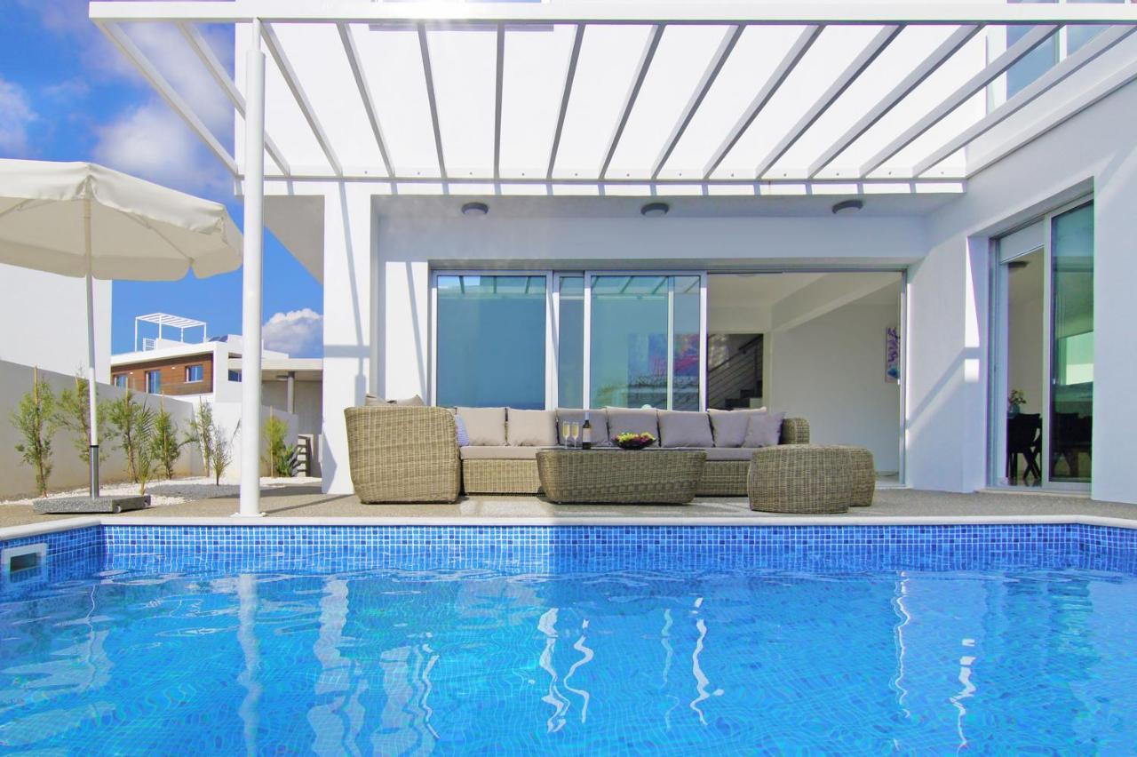 Paradisia Agia Napa
