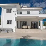 Villa Andriana