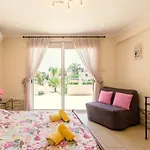 Nissi 3 Pool Access Garden Apartment