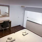 Cozy Loft Apartment