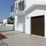 Villa Pietra