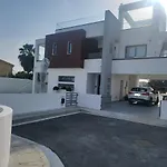A-Luxury Wellness Sea Villa