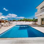 Villa Melina