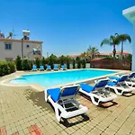 Villa Chrisi