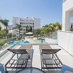 Anesis Hotel