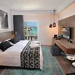 Okeanos Beach Boutique Hotel