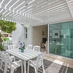 Merab Holidays Apartment Castalia 62