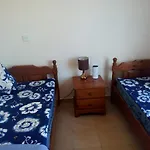 Summer Breeze - Cheerful 2 Bedroom Villa With Pool