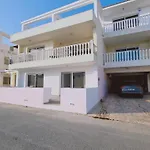 Nissi 86 Apartment