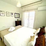 Apt On The Street Of Bars&Nightclubs In Ayia Napa 11