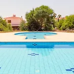 Nissi 3 Pool View Apartment