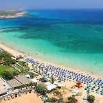 Marina Hotel