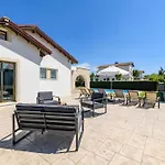 Kymma Bungalow #2