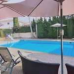 Stay Nissi House