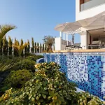 Napa Hills Seaview Villas - Iris