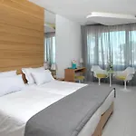 Napa Plaza Hotel (Adults Only)
