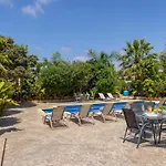 Angel Villa