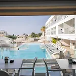 Liquid Hotel Apartments