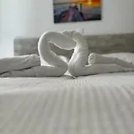 Luca Apts Napa