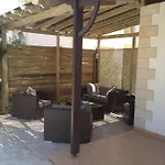 Palm Villa 3 Bedrooms - Sleeps 6