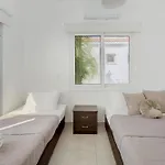 Nissi Villa Christa