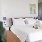Vivo Mare Beachfront Villas - Vista