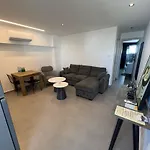 Living Boutique Apartments Adults Only