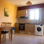 Nissi Elena -Sunshine Apt