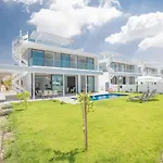 Nissi Pearl Villas