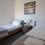 Poseidon Apartment By Michalis