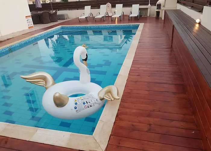 Nissi Luxury Villa
