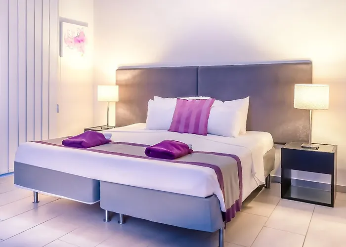Napian Suites