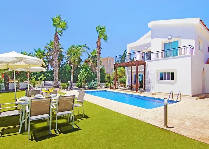Villa Basil - 50M From Med Sea