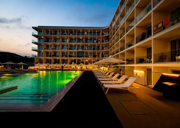 Eleana Hotel