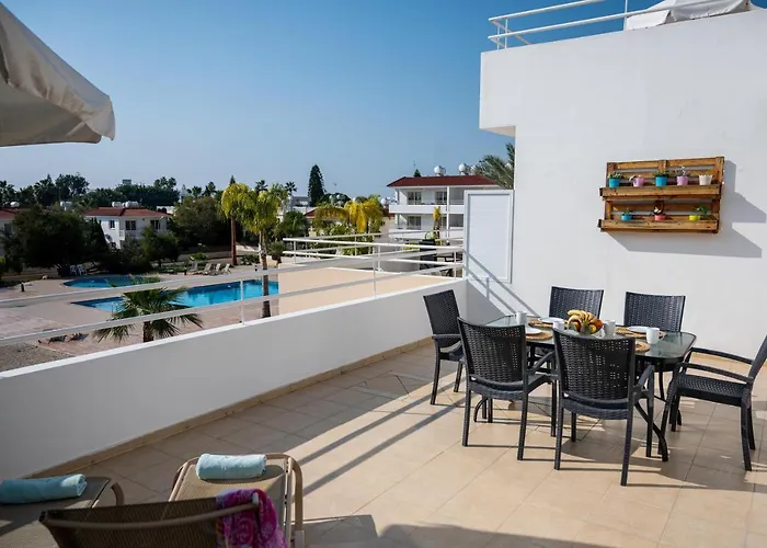 Narcissos \'Nissi Beach\' Apartment C12