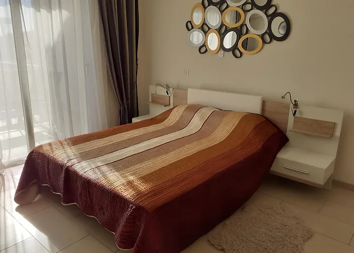 Luxury Cozy Apartment Near Nissi Beach