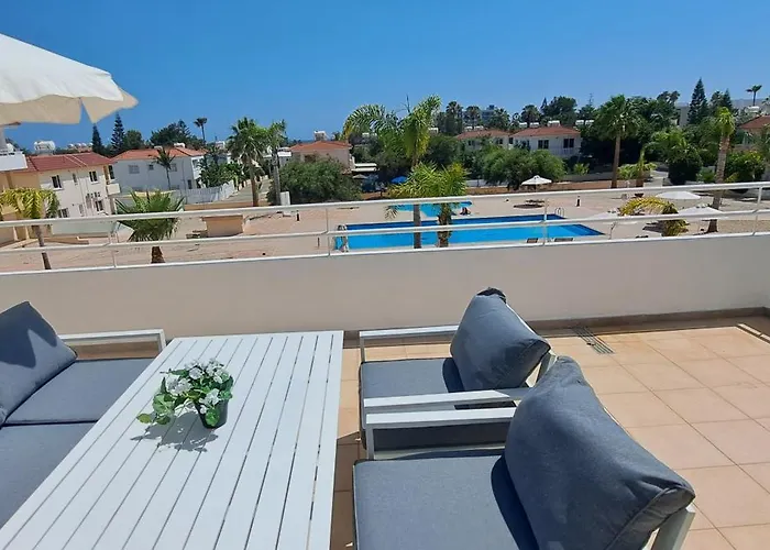 Nissi 3 Pool View 2 Bedroom Apartment With Large Veranda